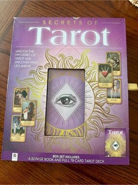 NEW The Secrets of Tarot Hinkler 78 Card Deck with Instruction Booklet Spreads